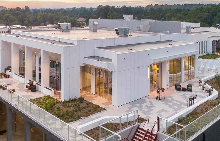 CREATING A SUMMIT TERRACE: ADVANTAGES AND DISADVANTAGES